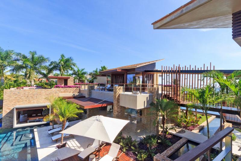 Casa Herradura Is A Six Bedroom Punta Mita Resort Villa
