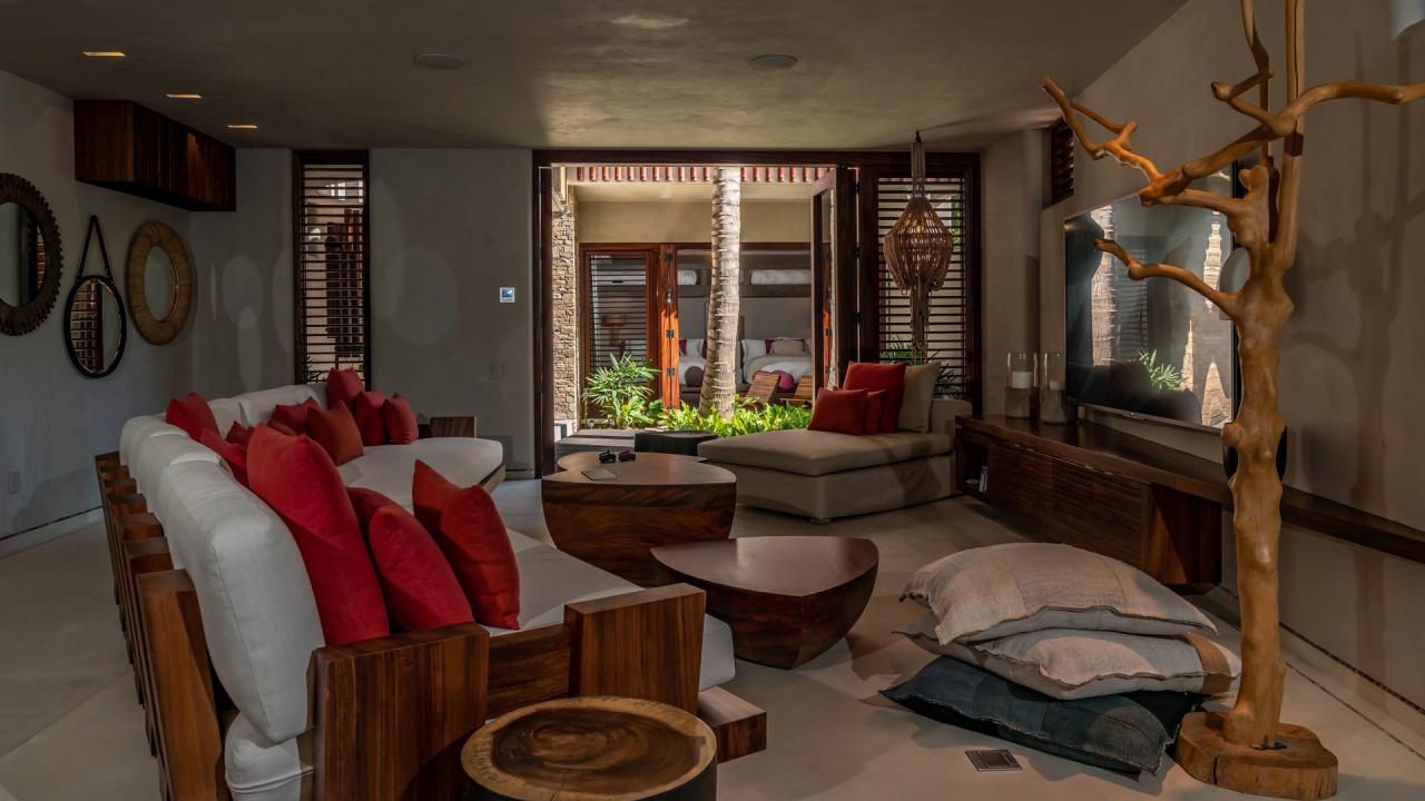 Casa Eclipse is a ten bedroom Punta Mita villa