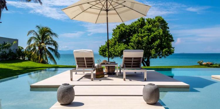 A Serene Sanctuary of Style and Oceanside Elegance in Punta Mita