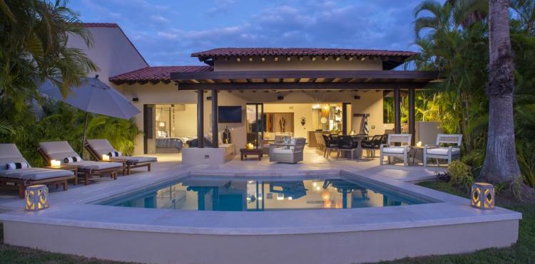 Luxury Retreat with Private Pool and Sunset Views in Las Palmas, Punta Mita
